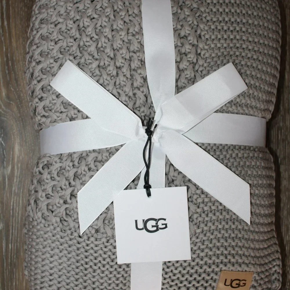 NWT UGG JUANA KNIT COMFY SWEATER WEAVE THROW‎ GRAY 50 X 70